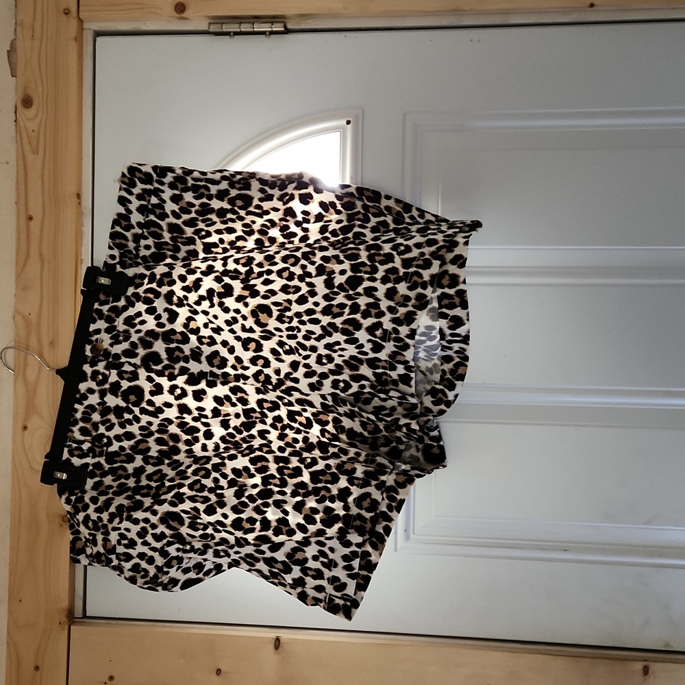 Size24w cheetah print